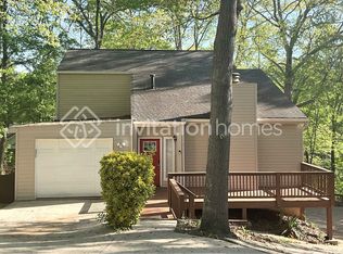 6584 Oakwood Dr, Douglasville, GA 30135
