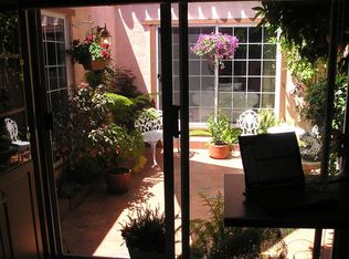 37873 Los Arboles Dr, Fremont, CA 94536