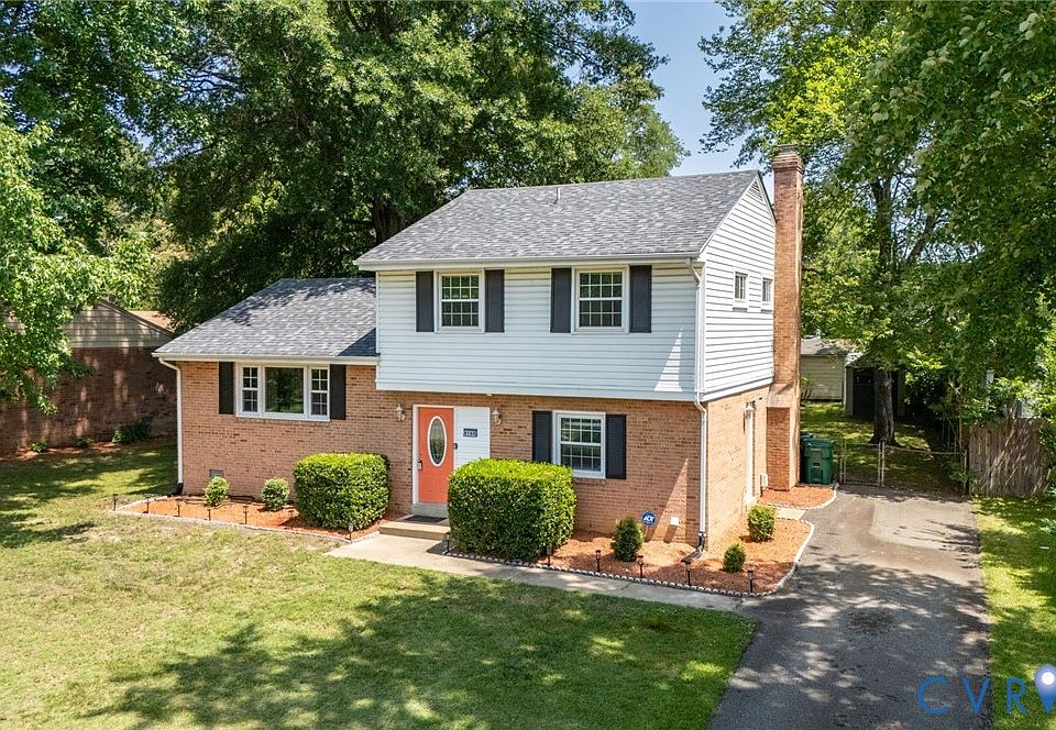1st image of 8100 Langley Dr