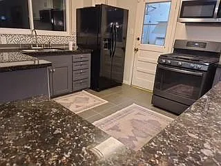 4319 Benning Dr — Photo 11
