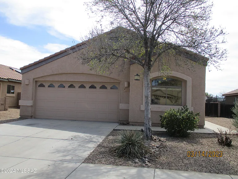 11351 W Cotton Bale Ln — Photo 1