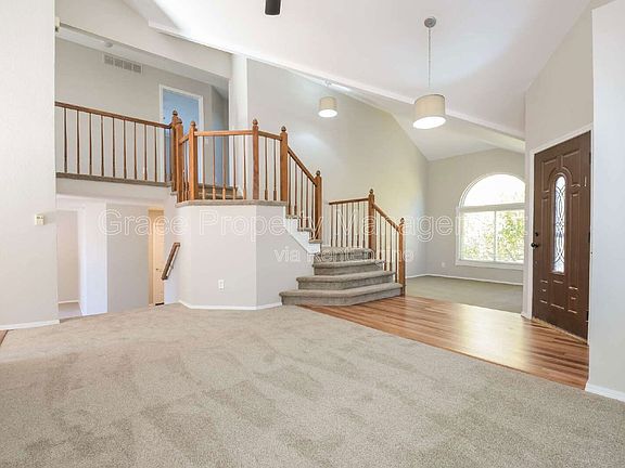 3rd image of 10924 W 100th Dr