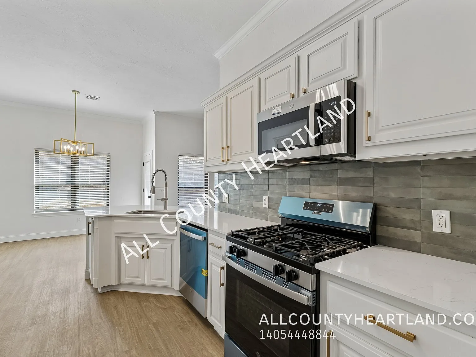 Updated Edmond Move In Ready Home for Lease! — Photo 4