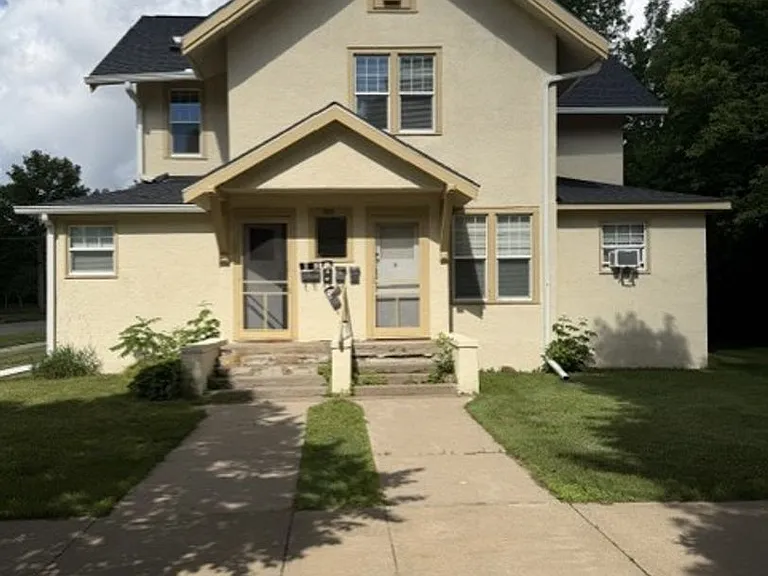 703 N 4th St — Photo 18