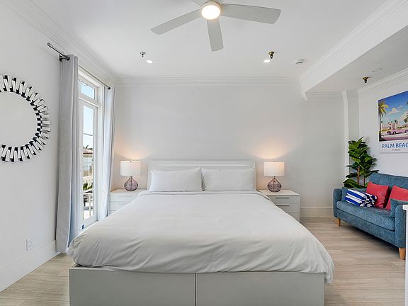 5th image of 235 Sunrise Avenue #2011