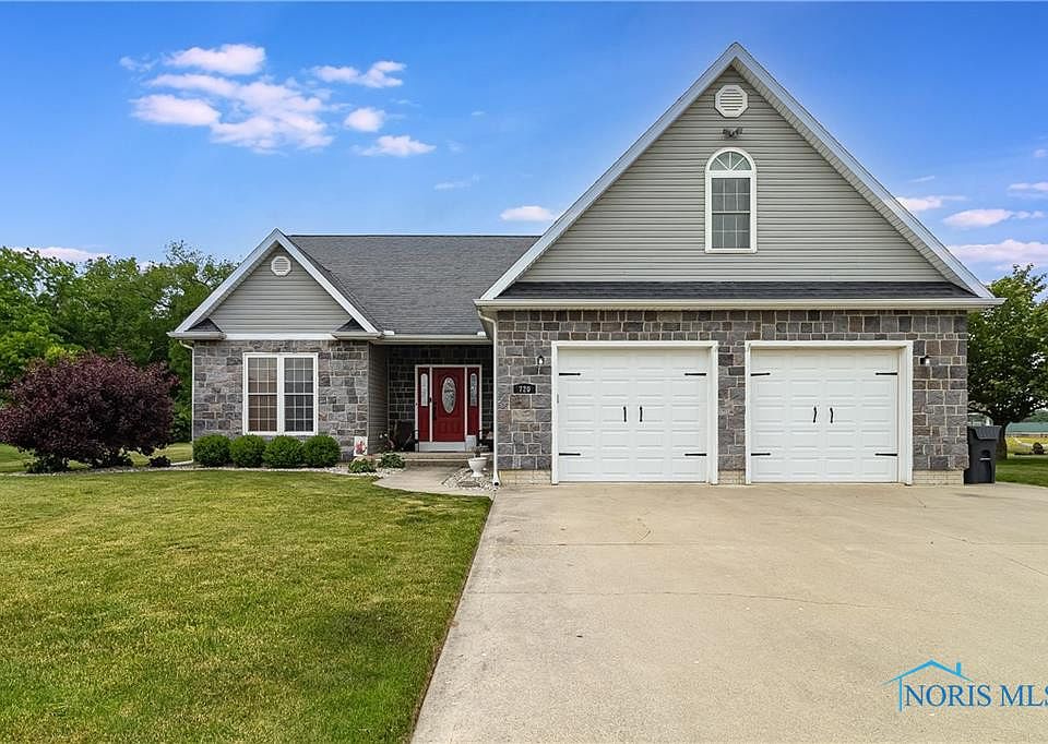 1st image of 720 S Westfield Dr