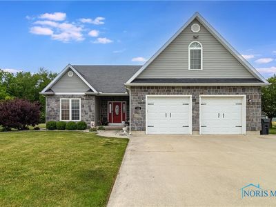 720 S Westfield Dr, Gibsonburg, OH, 43431