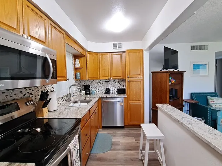 5600 N Banana River Blvd #18 — Photo 8