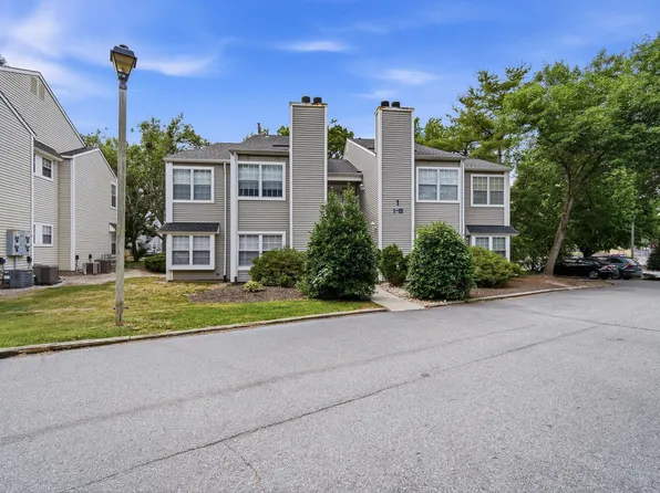 1 Chesapeake Dr #1, Absecon, NJ 08205
