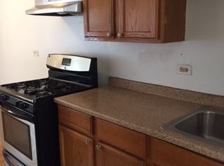 7848 S Coles Ave APT 2A, Chicago, IL 60649
