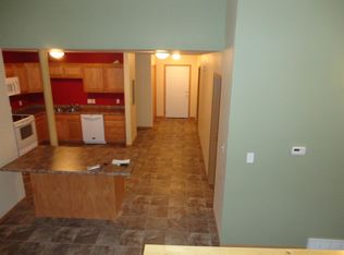 616 Jefferson St #1A, Waterloo, IA 50701