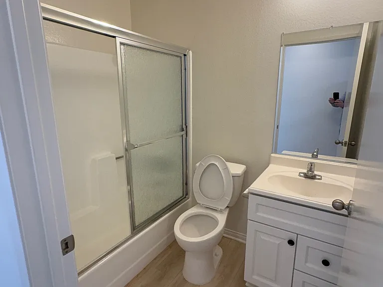 7627 Laurel Cyn Blvd — Photo 7