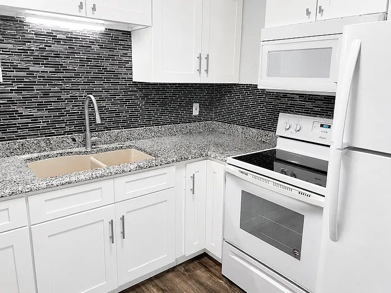 6297 Robinson Rd #2 — Photo 6