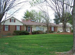 175 S Brookview Rd, North Wilkesboro, NC 28659
