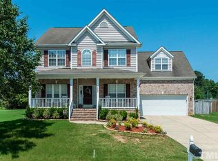 2669 Bloomsberry Ridge Dr, Fuquay Varina, NC 27526