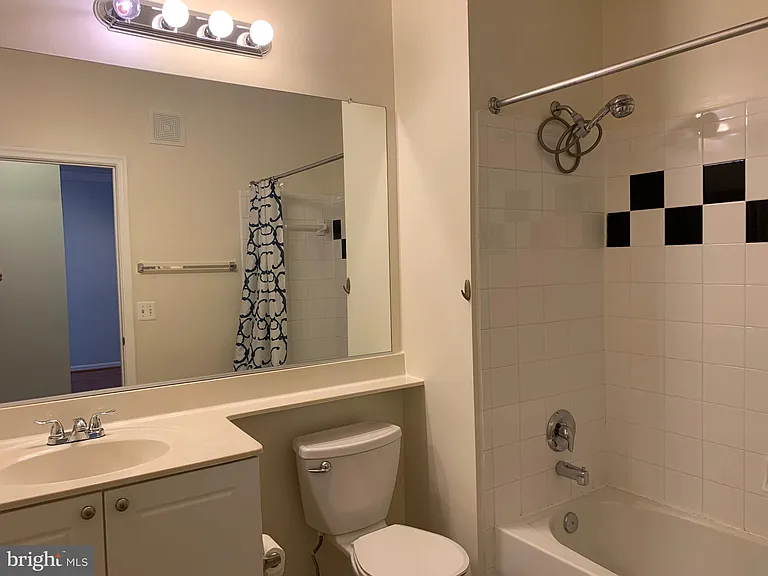 2791 Centerboro Dr #385 — Photo 17