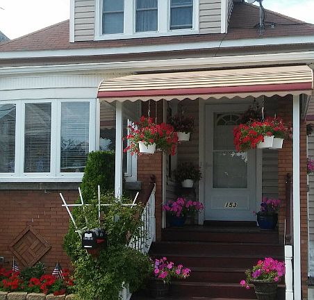 2nd image of 153 Ross Ave