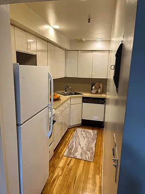 Rented by Cayenne Realty Group | media 3