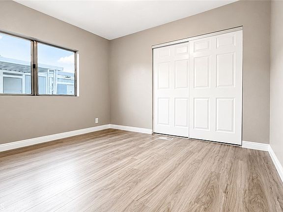 5th image of 530 W Devonshire Ave Space 19
