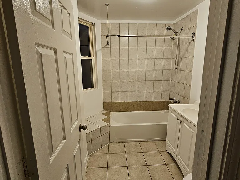 913 N Lawndale Ave #2 — Photo 14