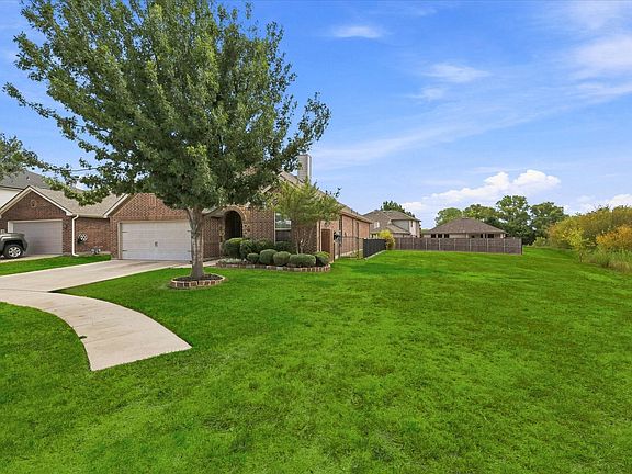 2nd image of 9200 Comanche Ridge Dr