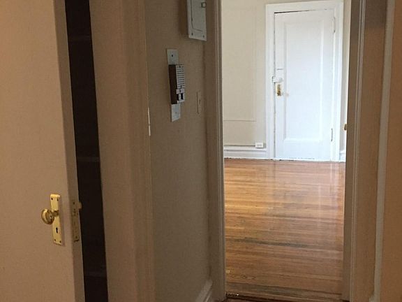 4th image of 94 34th Ave #D