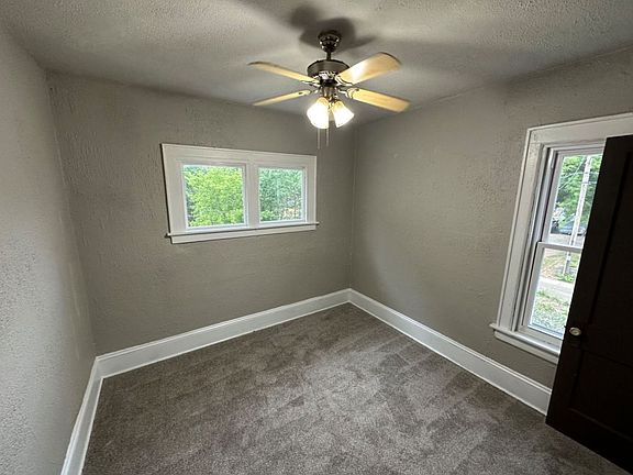 4th image of 2162-2164 N 41st St