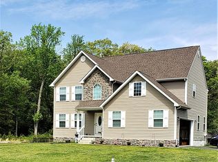 16 Steeplechase Ct, Felton, DE 19943