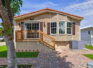 10753 Yellow Rail Cir, Estero, FL 33928