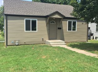 1233 W High St, Springfield, MO 65803