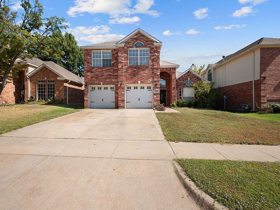 1st image of 3652 Blue Spruce Dr