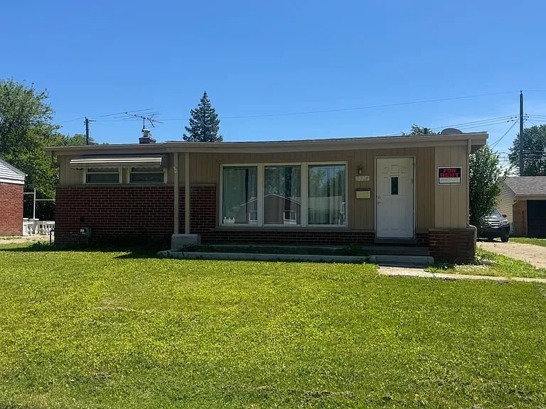 5314 Streefkerk Dr — Photo 2