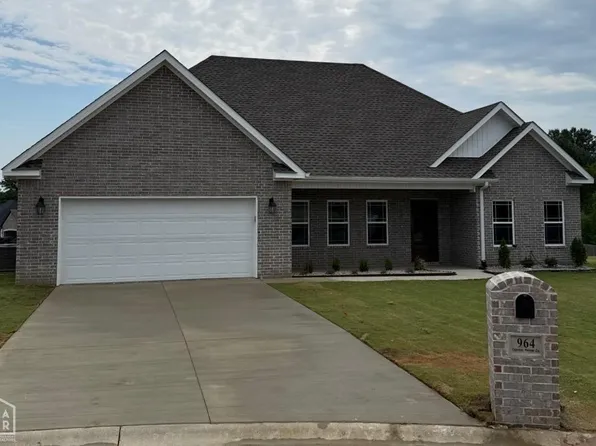 964 Cypress Pointe Cv, Jonesboro, AR 72405