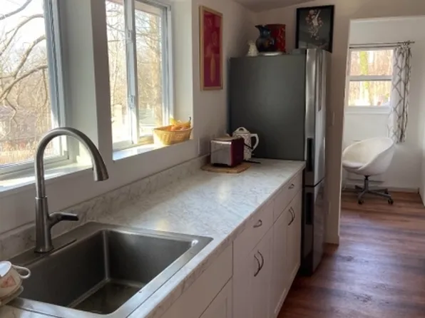 37 Ferris Ln, Jefferson Twp., NJ 07438