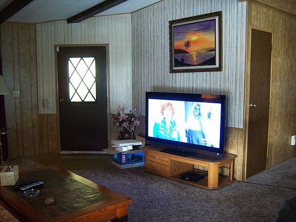 2nd image of 675 Parlanti Ln Space 12