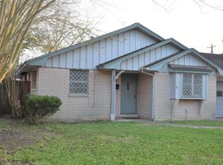 854 Shawnee St, Houston, TX 77034