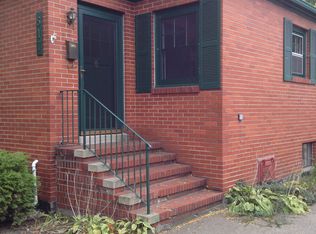 517 Whittlesey Ave, Saint Joseph, MI 49085