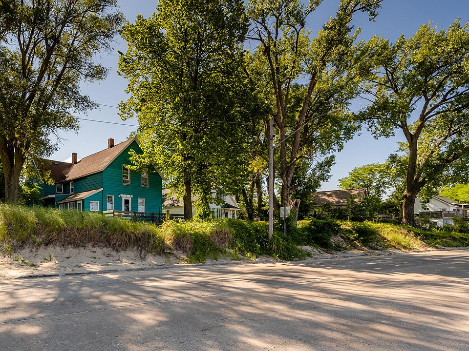 709 Lake St, Saint Joseph, MI 49085 Zillow