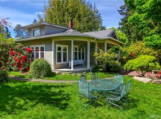 12925 Madison Ave NE, Bainbridge Island, WA 98110