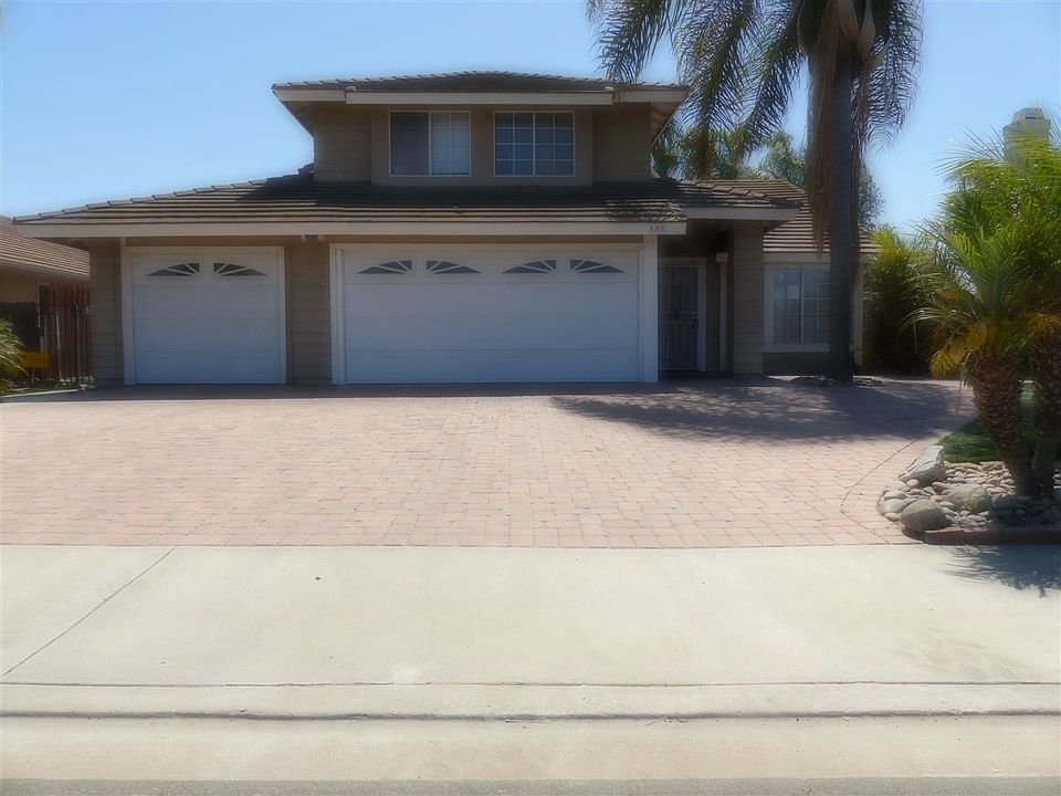 1st image of 680 Thunderbird Dr