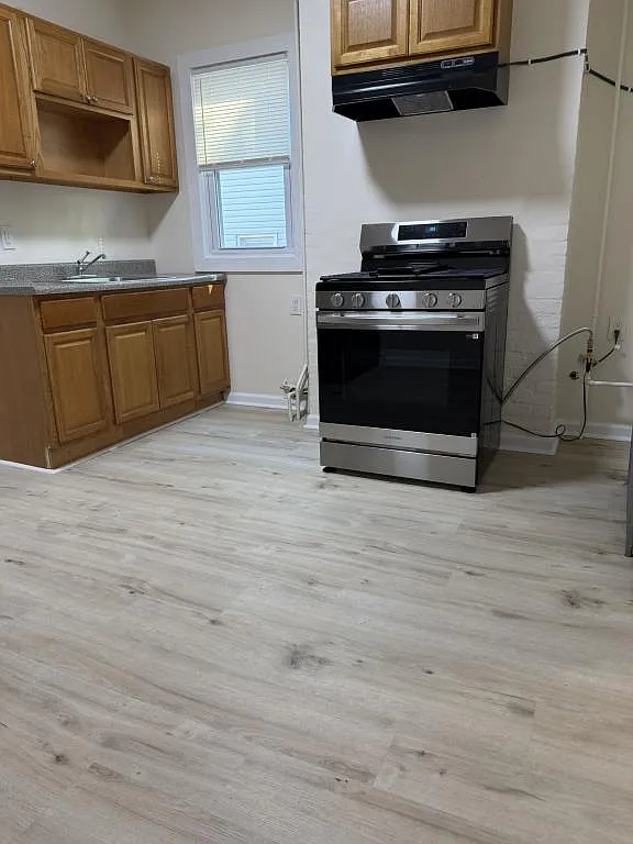 7 Jones Pl, Yonkers, NY 10703 — Photo 3