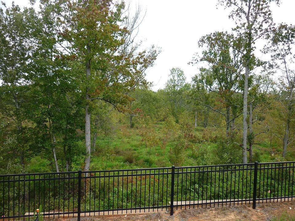 2nd image of 10521 Paxton Run Rd