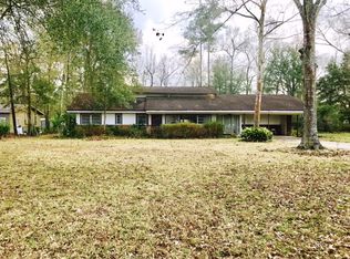 8565 Broussard Rd, Beaumont, TX 77713