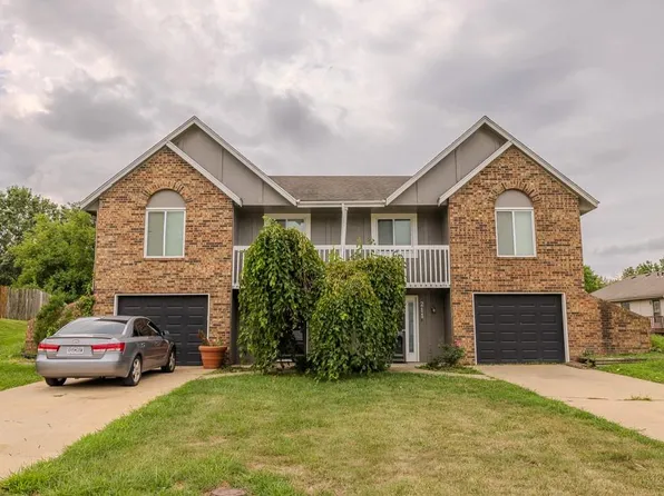 SE 7th Pl, Lees Summit, MO 64063