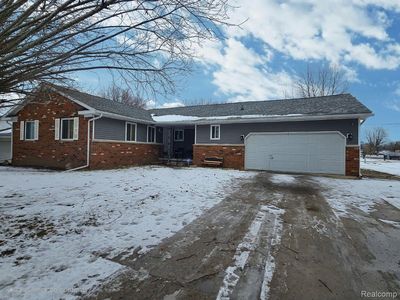 4513 Old Carriage Rd, Flint, MI, 48507