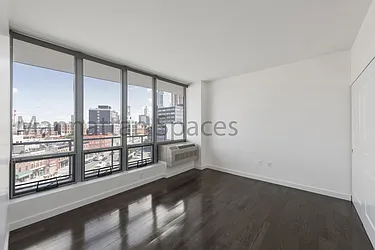 Sold by Manhattan Spaces