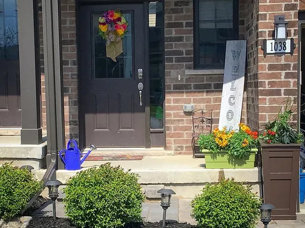 1038 Oakcrossing Gate, London, ON N6H 0E9