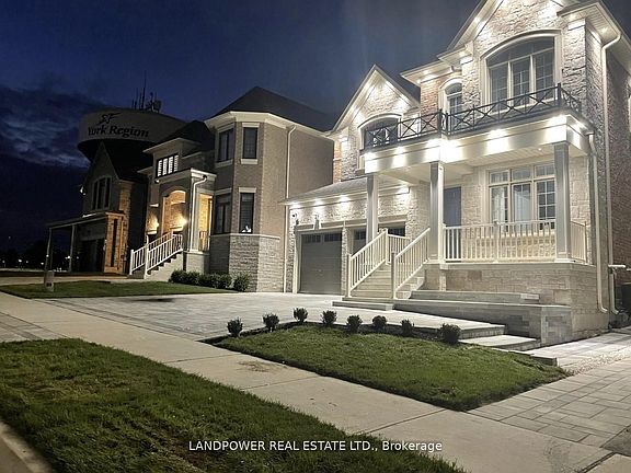 3rd image of 20 Tesla Cres