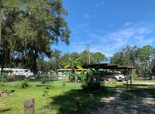 155 Silver Lake Dr, Hawthorne, FL 32640