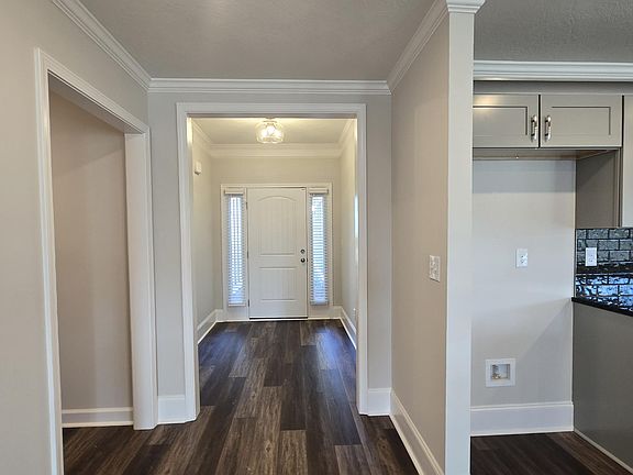 2nd image of 2402 Bundoran Drive